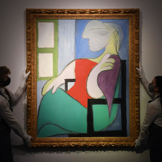 Bức vẽ “Người phụ nữ ngồi gần cửa sổ” - Pablo Picasso